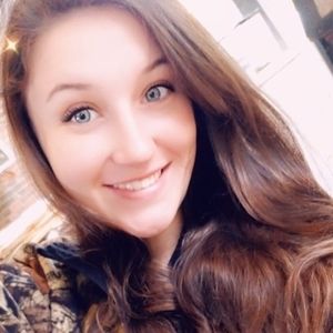 Meet your Posher, Anna-marie